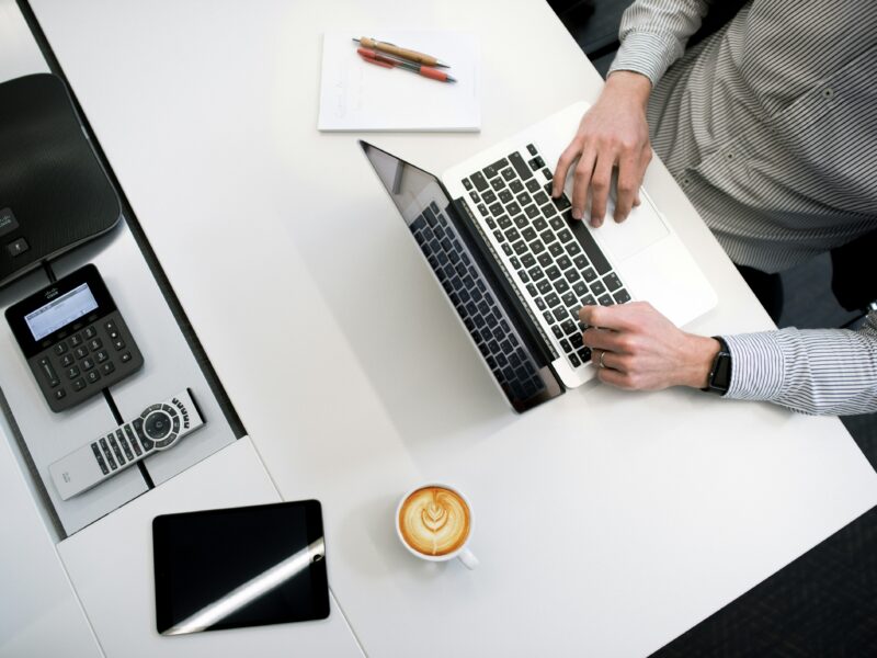 Wie kann man durch Online-Challenges und Wettbewerbe Leads als Immobilienmakler generieren?
